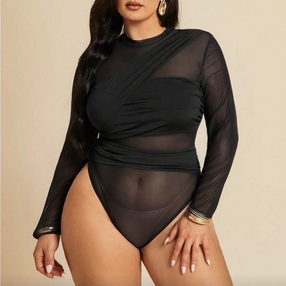 Elegant Black Sheer Bodysuit - Picture 2 of 5